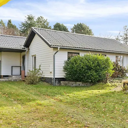 Renovated Near And Forest بيت للعطل